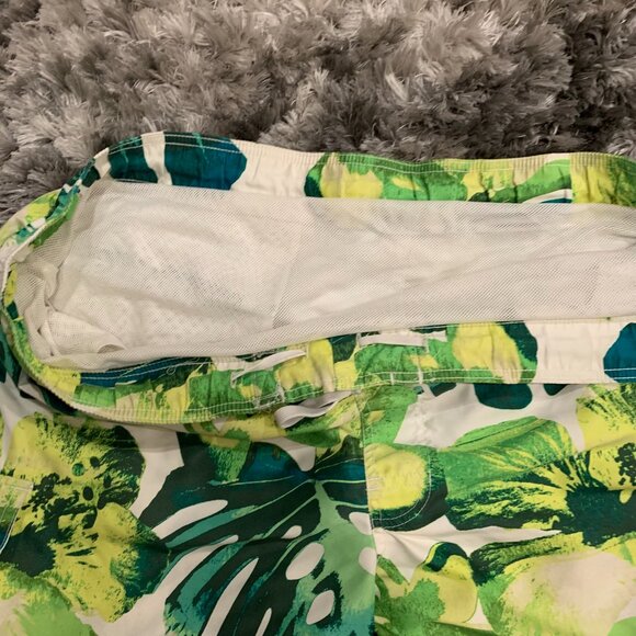 Mens Size 48 Large Hawaiian Style Swim Trunks Board Shorts with Mesh lining - Picture 3 of 5